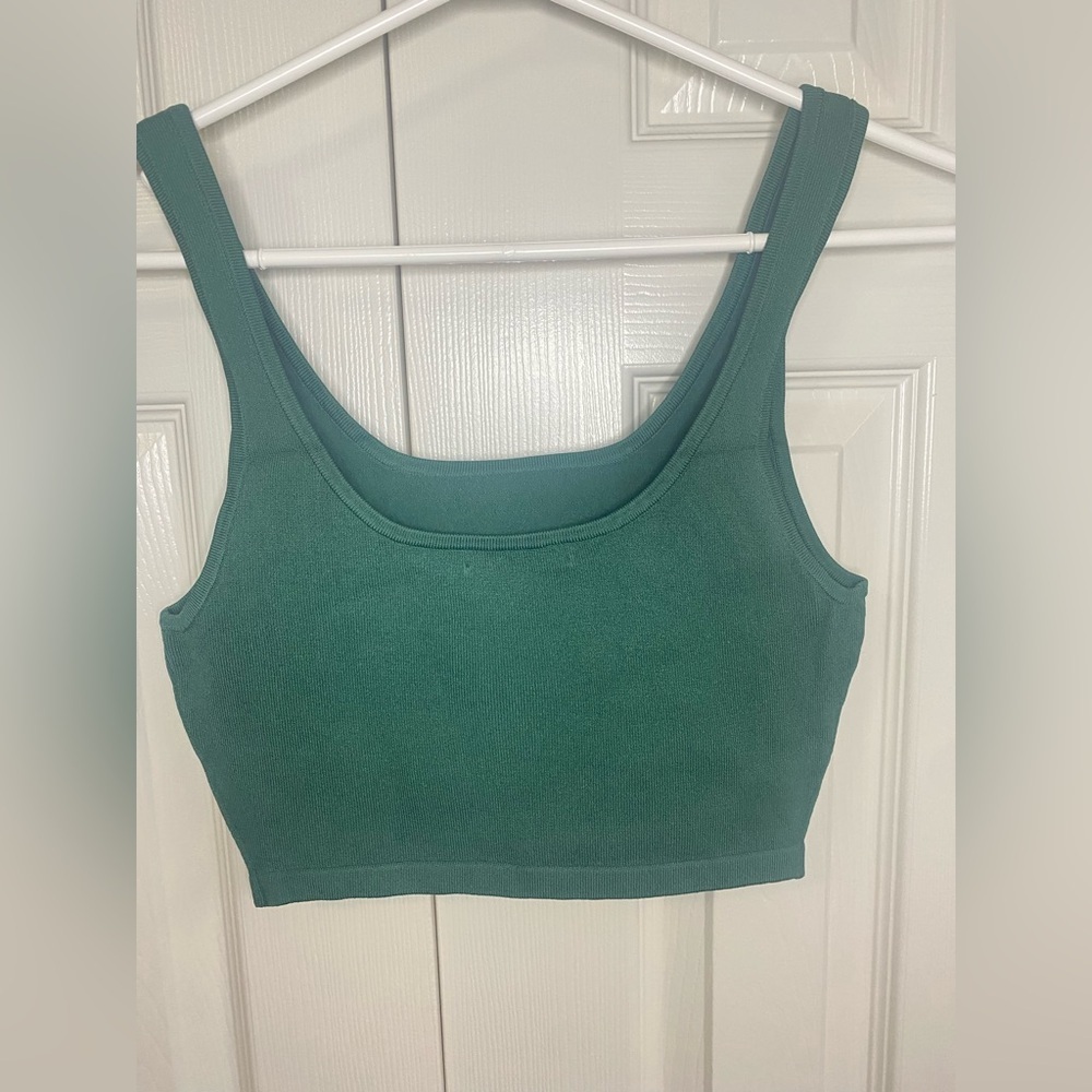 New Aritzia Babaton Sculpt Knit Squareneck Cropped Tank - Picture 7 of 10